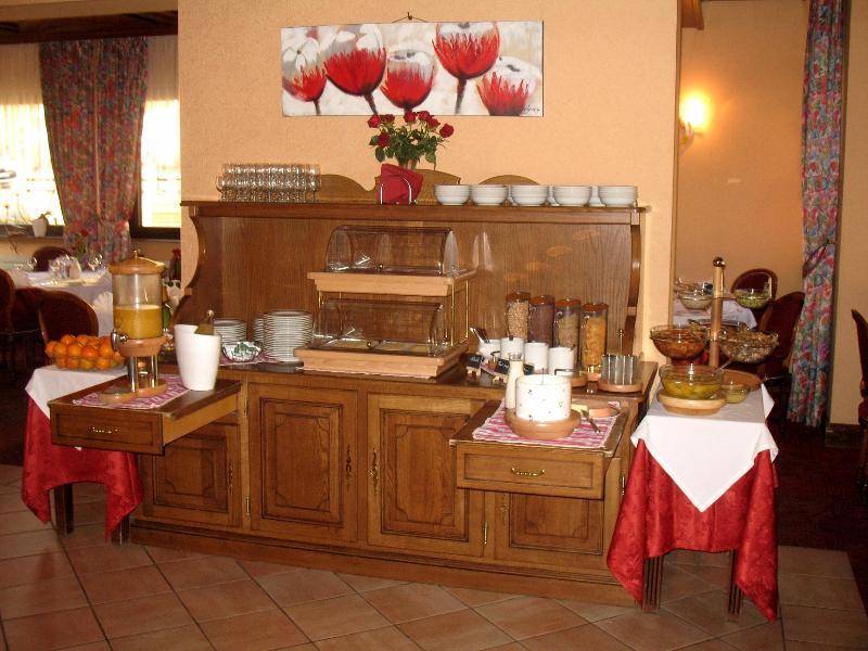 Logis Hostellerie Motel Au Bois Le Sire Orbey Buitenkant foto